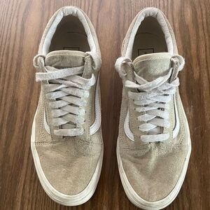 Vans Womans size 9 Tan Suede shoes